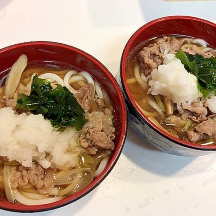 わかめたっぷり☆みぞれ牛肉太うどん